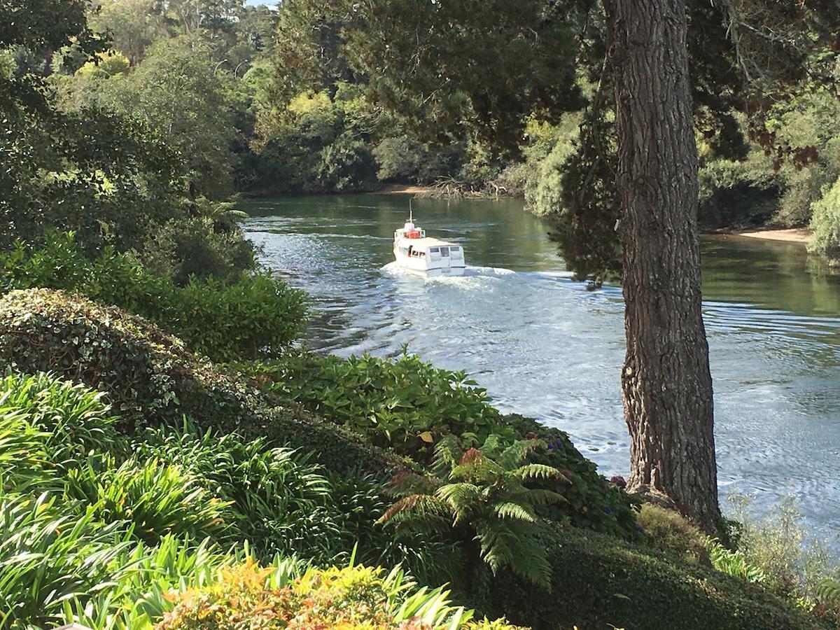 On The River Tamahere Exterior photo