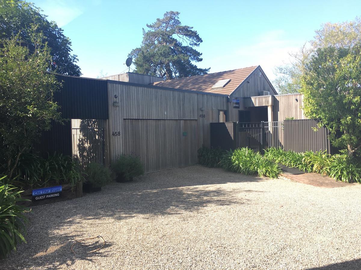 On The River Tamahere Exterior photo