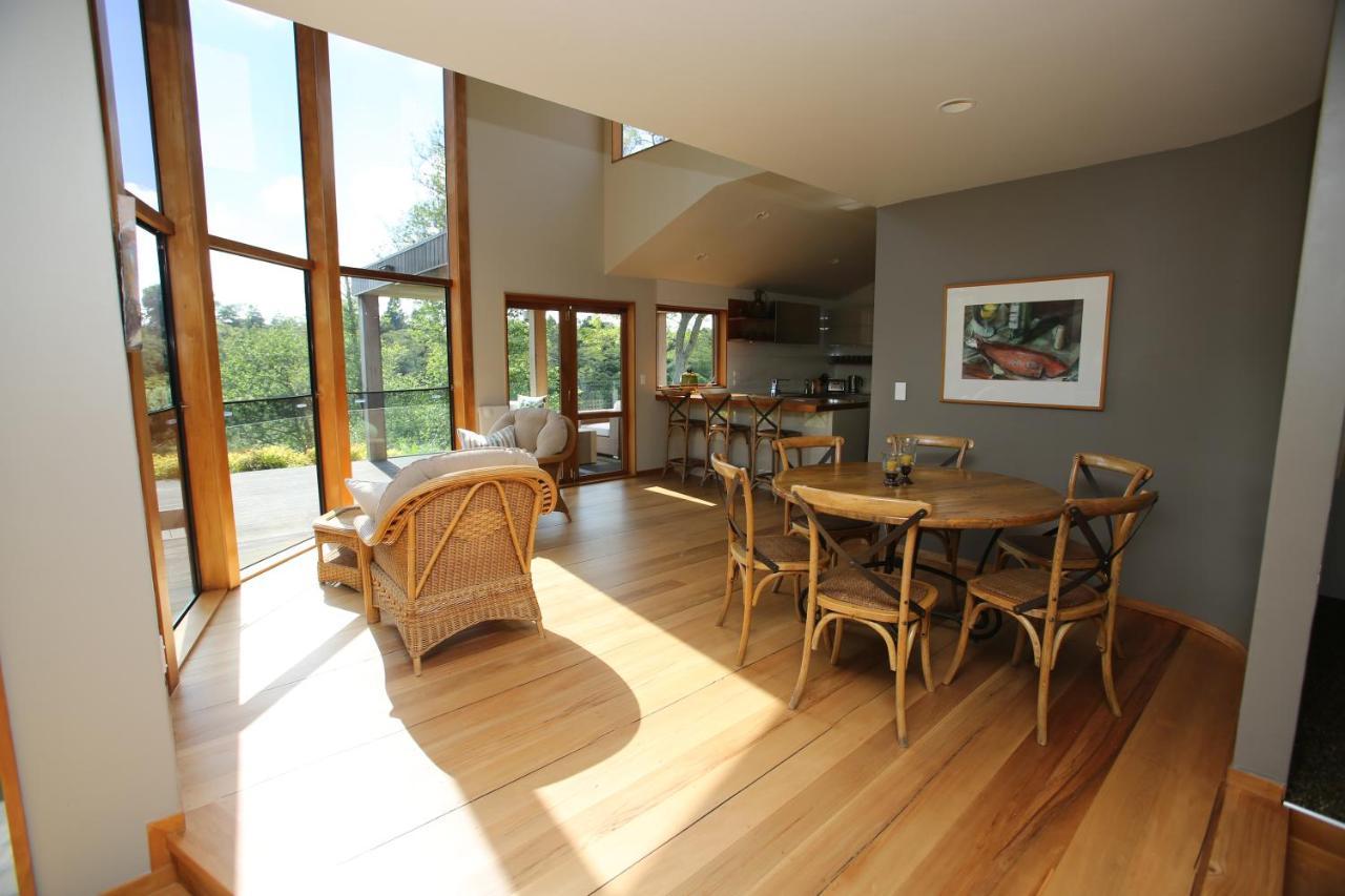 On The River Tamahere Exterior photo